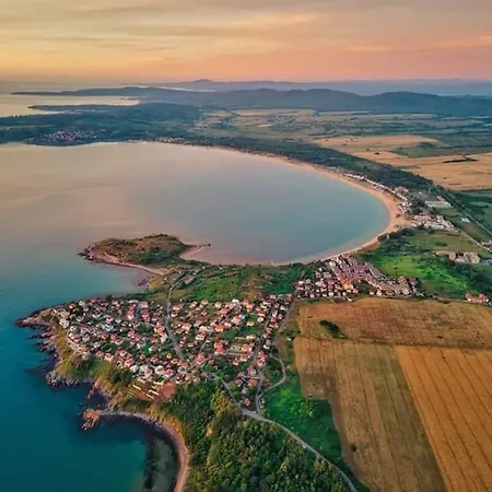 Coral Family 호텔 체르노모레츠