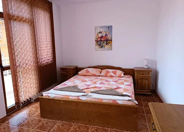 Отель Coral Family Черноморец