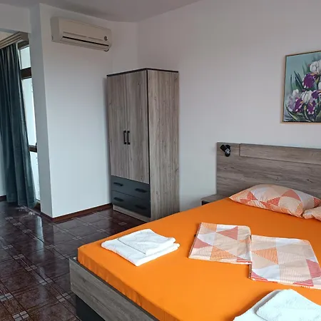 семеен корал Хотел