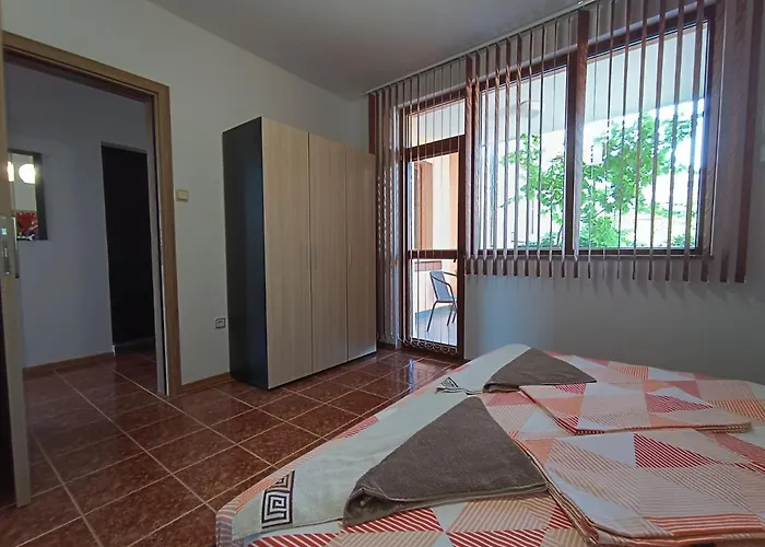 Coral Family 2* Cernomoreț