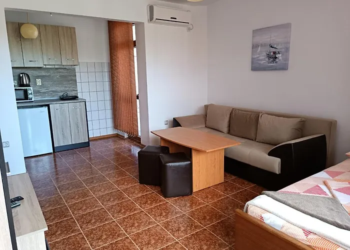 Hotel Coral Family Cernomoreț